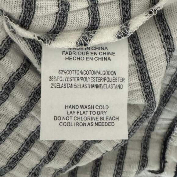 O'NEILL Slate Allina Stripe Zip Up Tank Top Top Navy Skimmer Cropped NWT Large - Picture 8 of 9